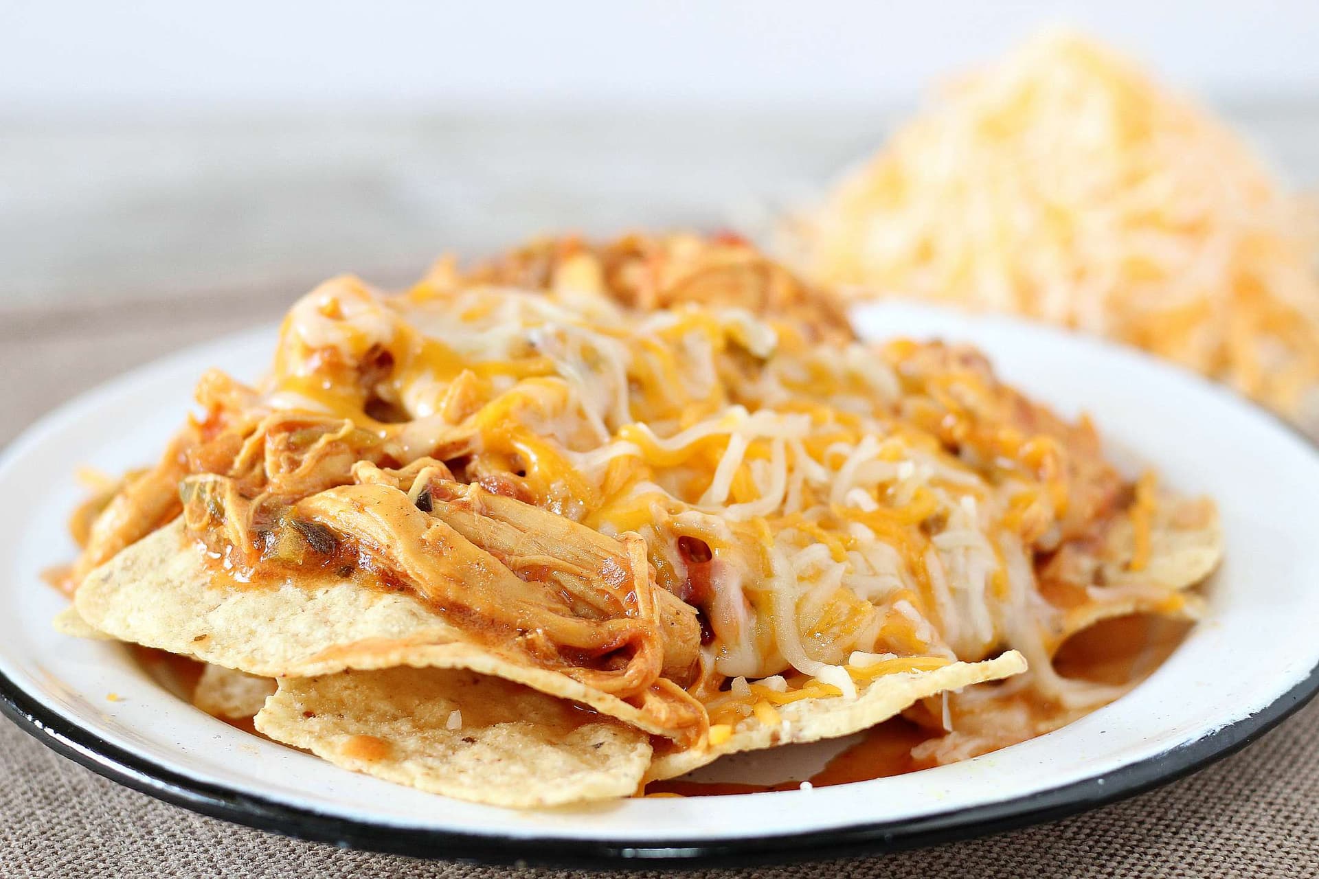 Crockpot Chicken Nachos with Creamy Salsa Con Queso
