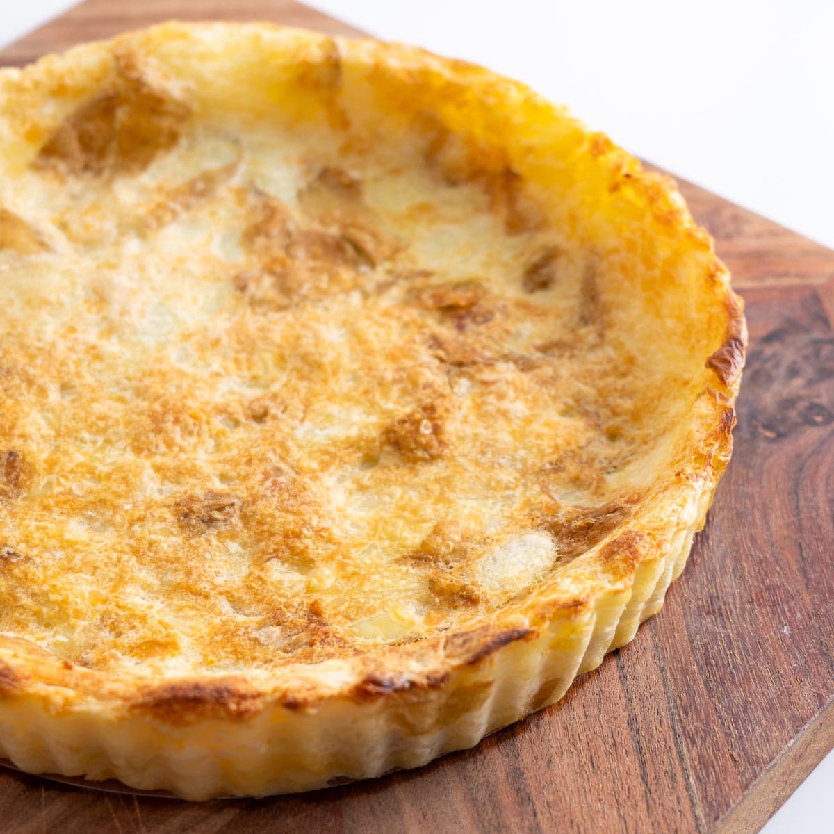 Mediterranean Potato Crust Tart with Vegan Tzatziki and Olive Mix