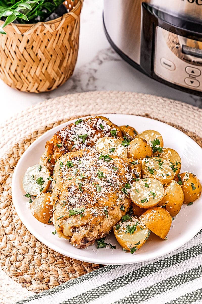 Creamy Garlic Parmesan Chicken Thighs with Tender Potatoes